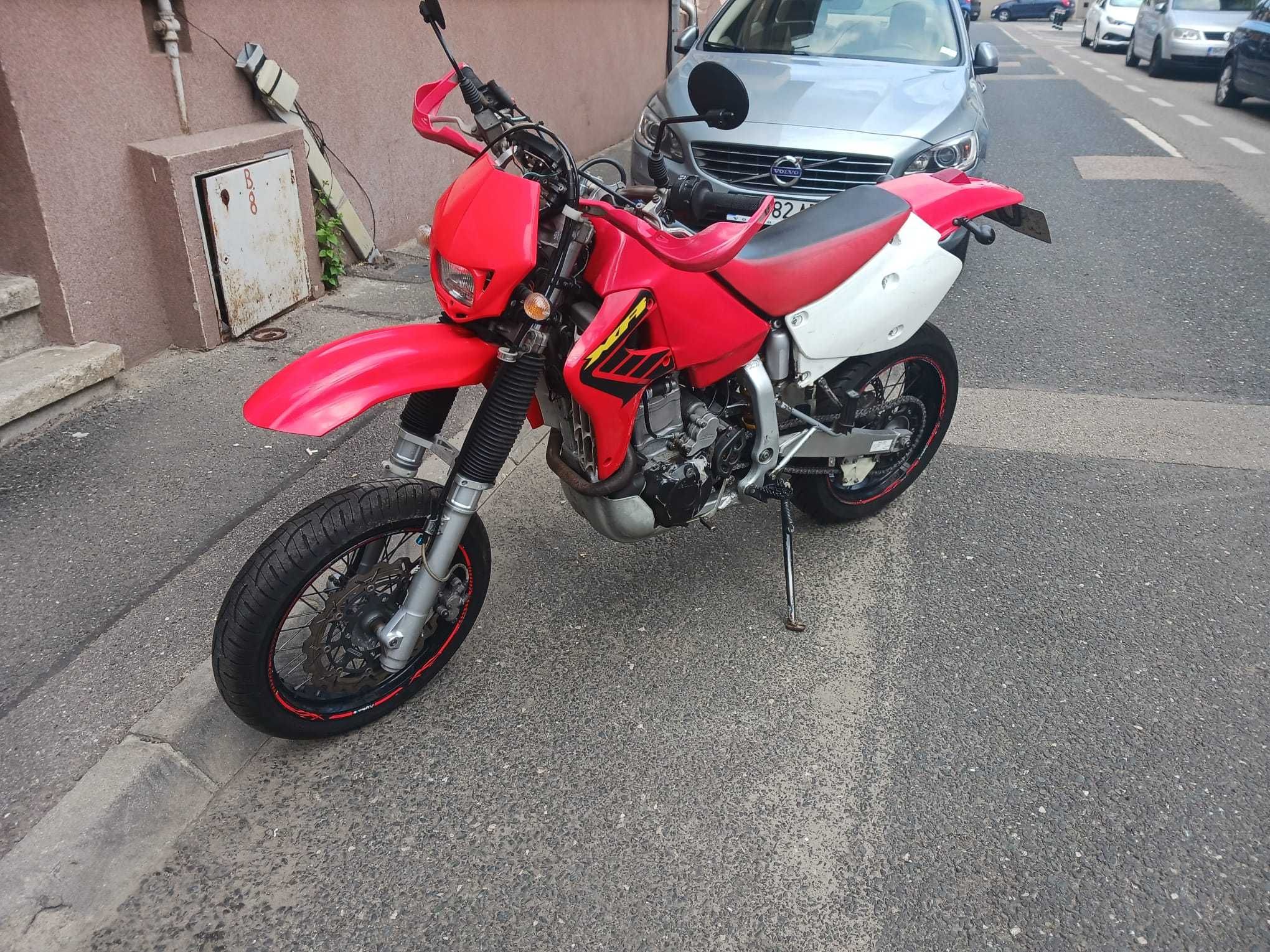 Honda XR650R Dallara Supermoto