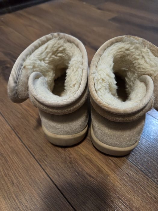 Cizme Ugg/ apreski caldurosi , marime 26