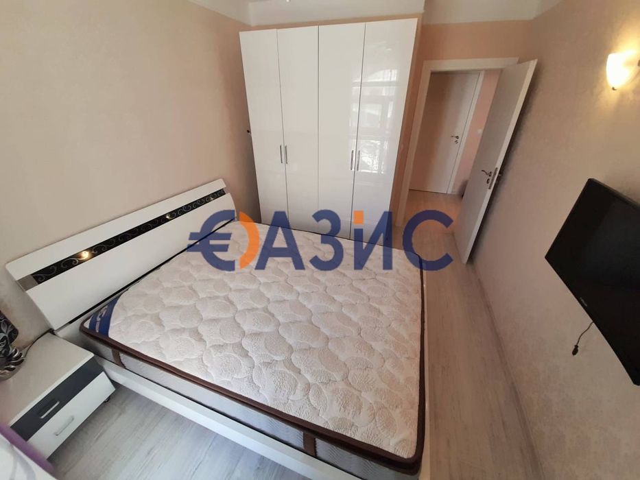 Продава се Двустаен апартамент в к.к. Слънчев бряг - 50 кв.м за 1560 €/кв.м - Снимка #9