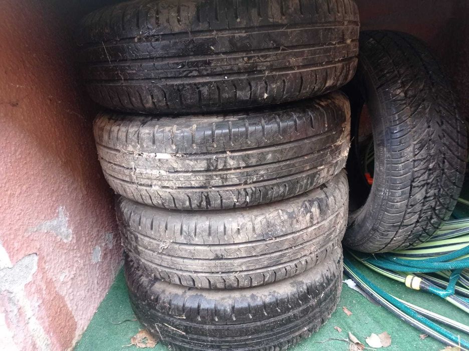 Set 4 roti complete vara Dacia Logan