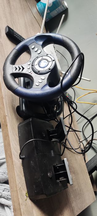 Волан за компютър и плейстейшън