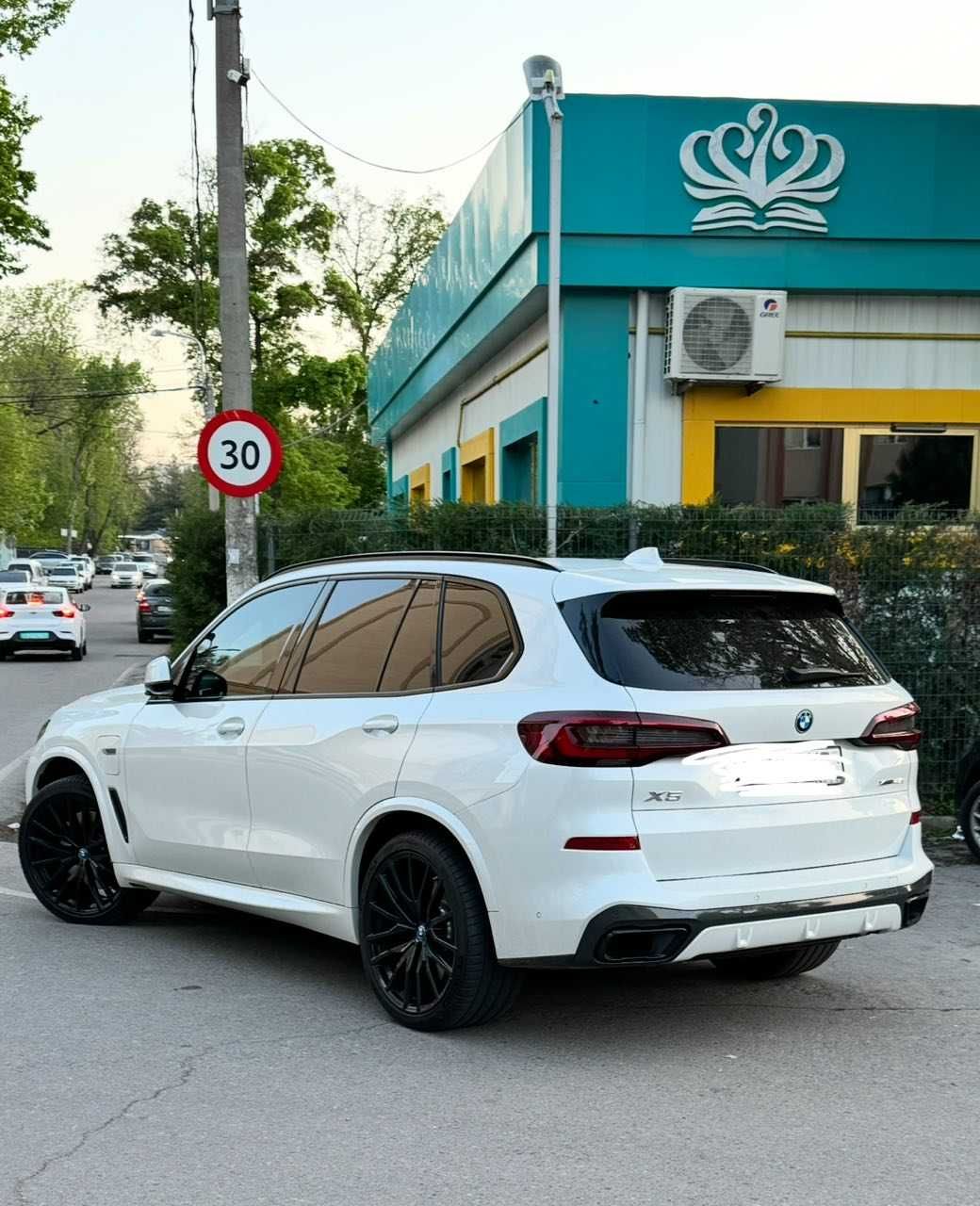 Продается BMW X5 гибрид