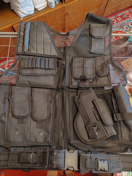 Продам новый жилет