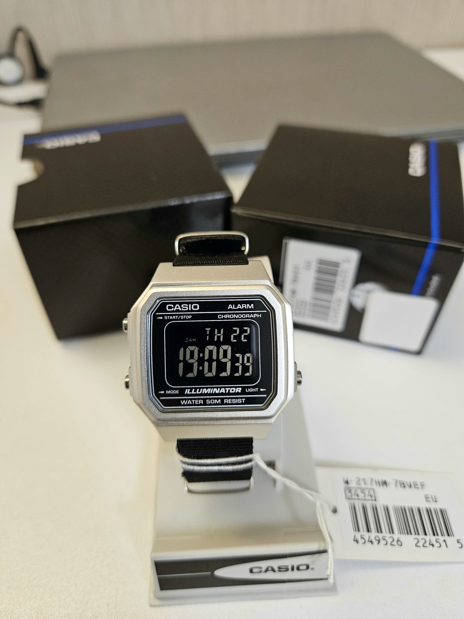 CASIO W-217HM-7BVEF ecran negativ