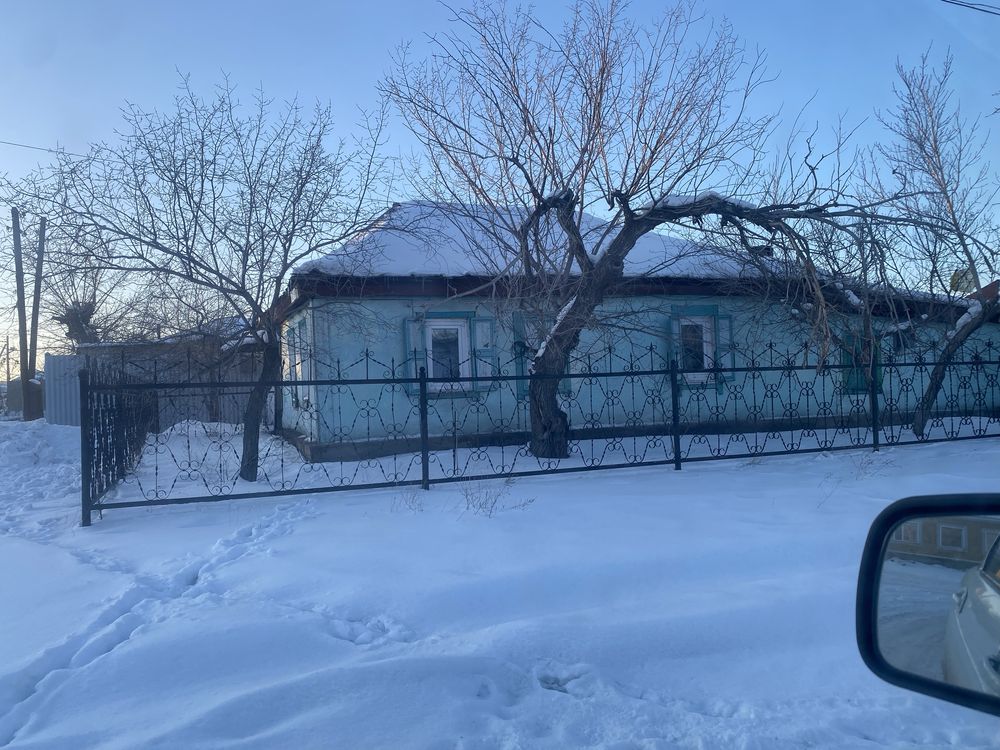 Продам пол дома с участком