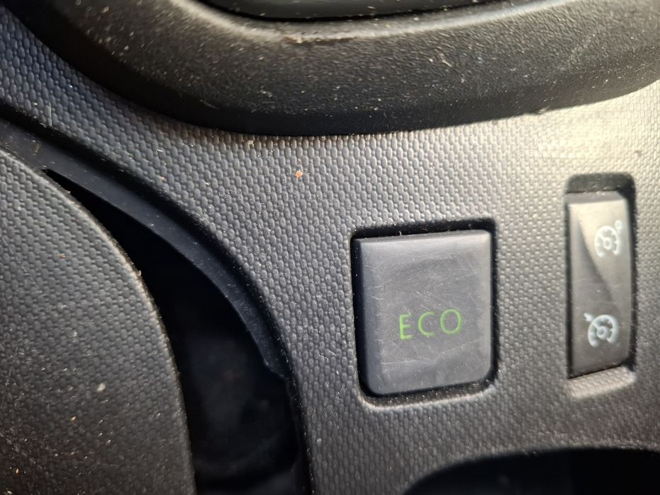 R. CAPTUR 1.5 DCI c v m a nCLIMATRONIC Navig.