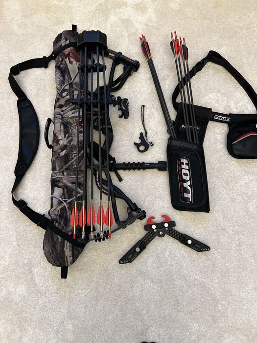 Hoyt carbon element ready to shoot