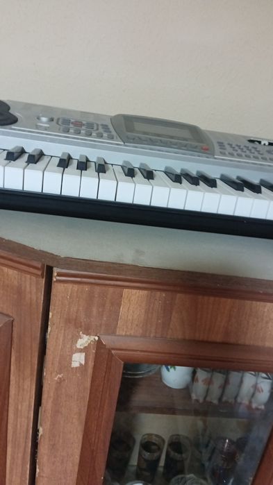 Синтезатор хама клавишлари ишлийди мп3 окийди