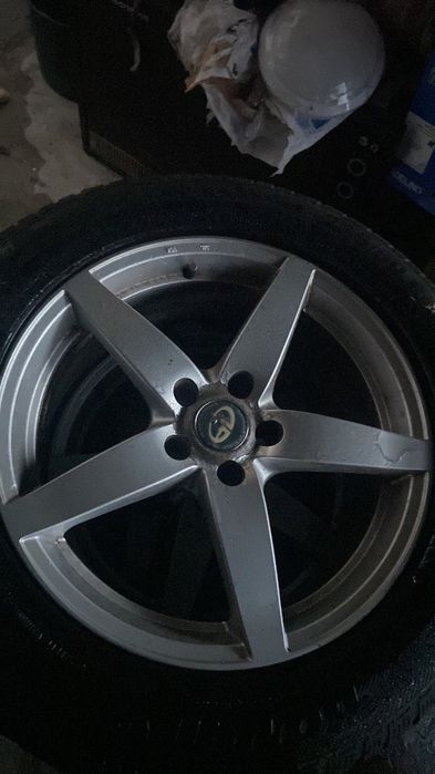 4бр. зимни гуми с джанти