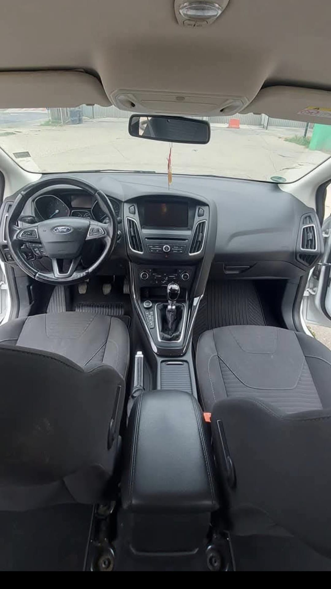 Ford focus titanium