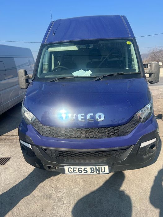 Dezmembrez Iveco 3.0 E6 210 cp