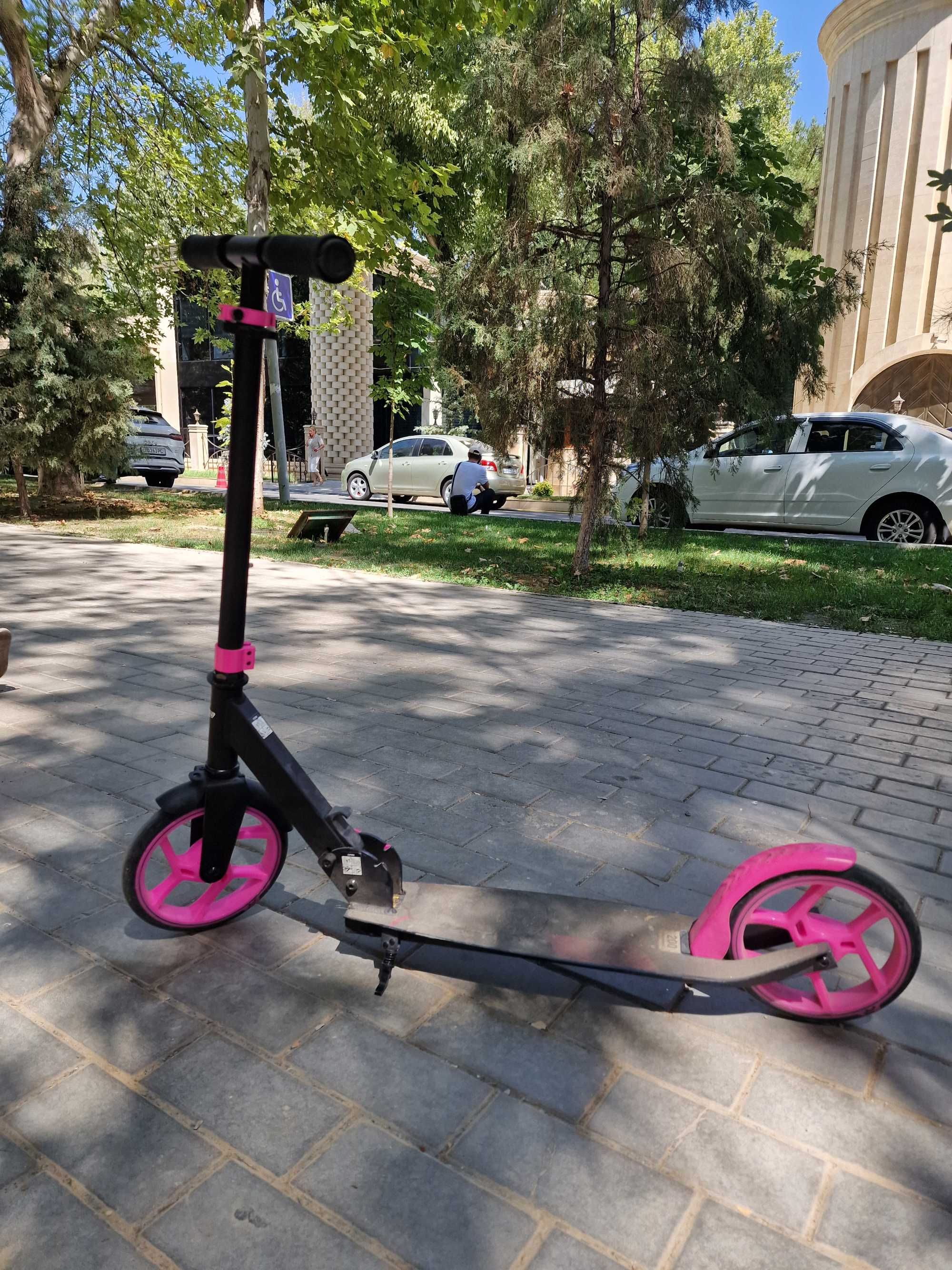 Продам самокат для детей и взрослых