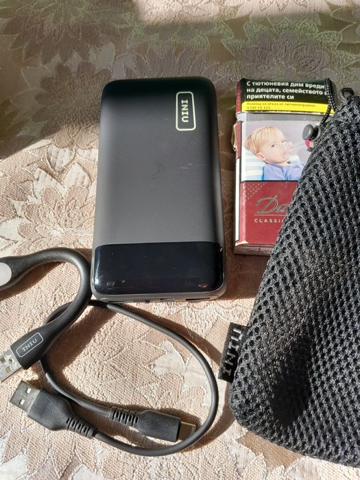 Външна батерия  inui 20000 mah комплект