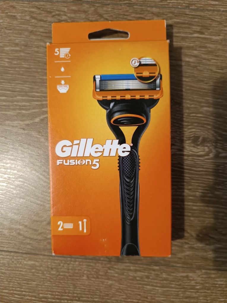 Aparat de ras, Gillette fusion 5 nou, sigilat