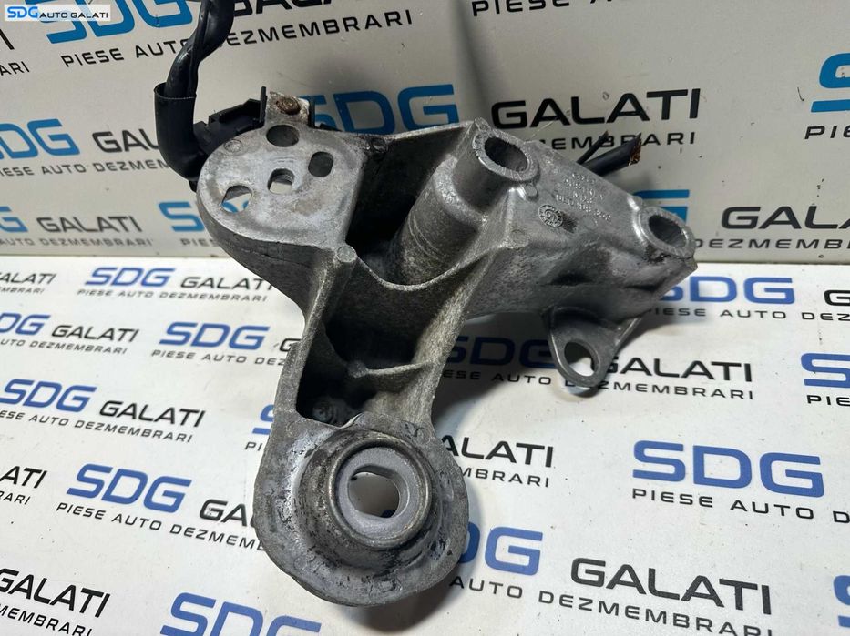 Suport Bara Stabilizatoare Motor Dreapta Audi A4 B7 2.5 TDI 2004 - 2008 Cod 8E0199352 [X3166]