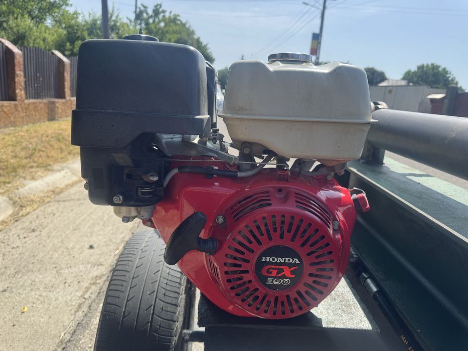 Vand despicator crapator lemne cu motor Honda GX390 15 cp putere 12T