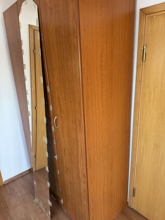 Dulap mare cu oglindă – 120x57x218 cm