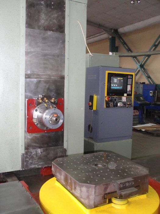 Машинен център IS 500 CNC
