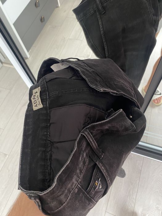 Blugi denim barbati, culoarea negru cu gri