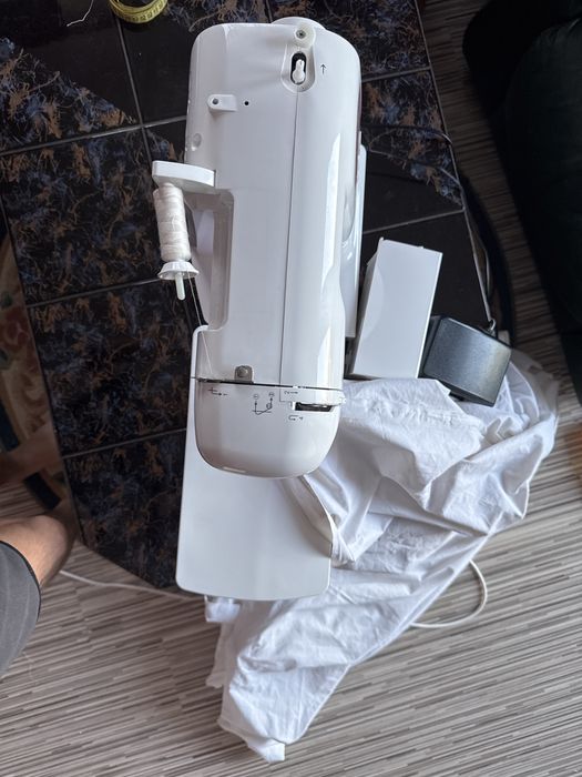 Masina de cusut SINIGER STARLET 6699