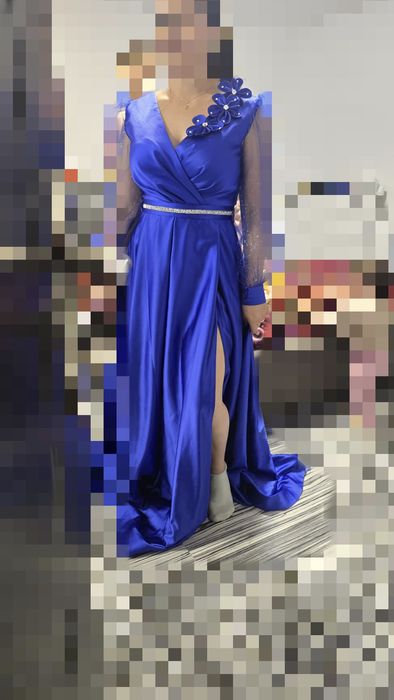 Vând rochie ocazie noua