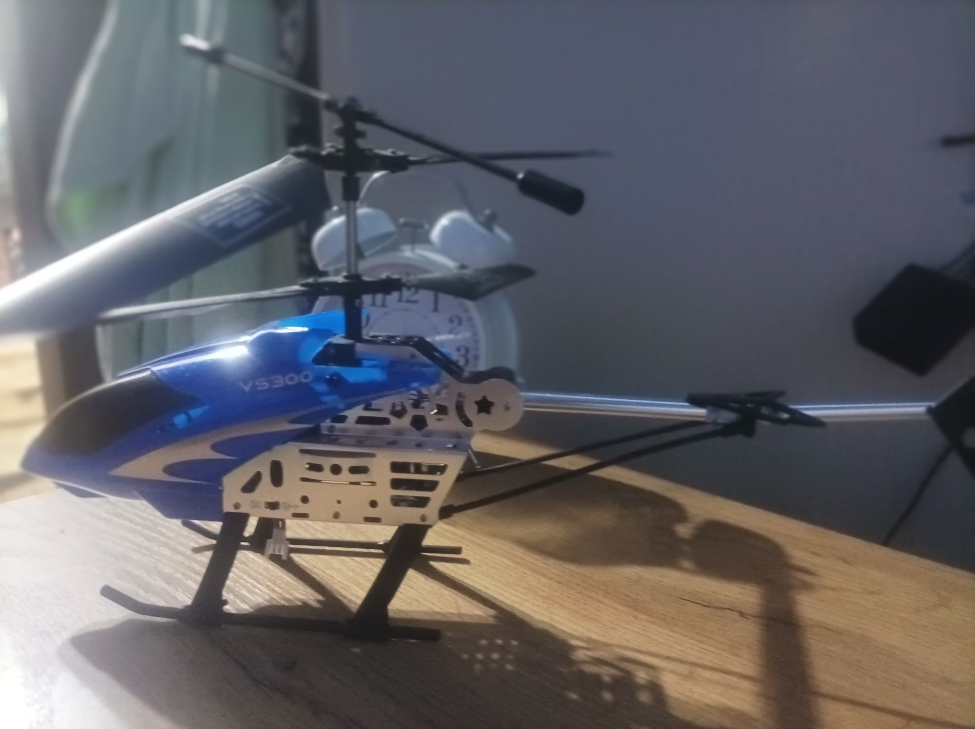 Радиоуправляемый Вертолет 2.4 G