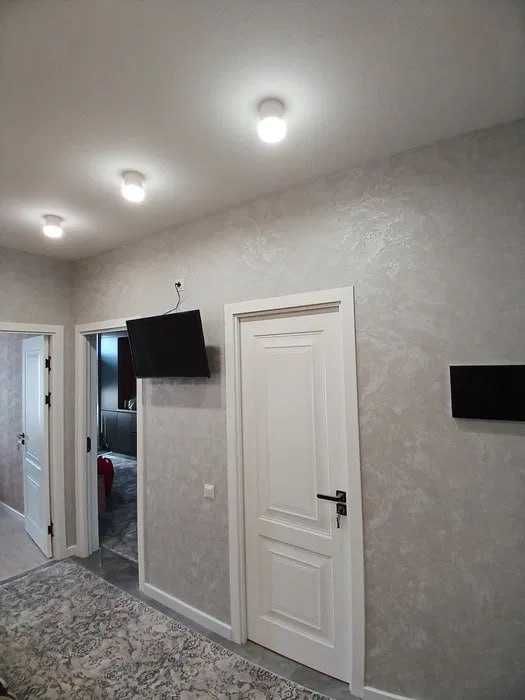Квартира 2-комн., 43 м², евро, Poytaxt Residence, эт. 8/10, с мебелью`