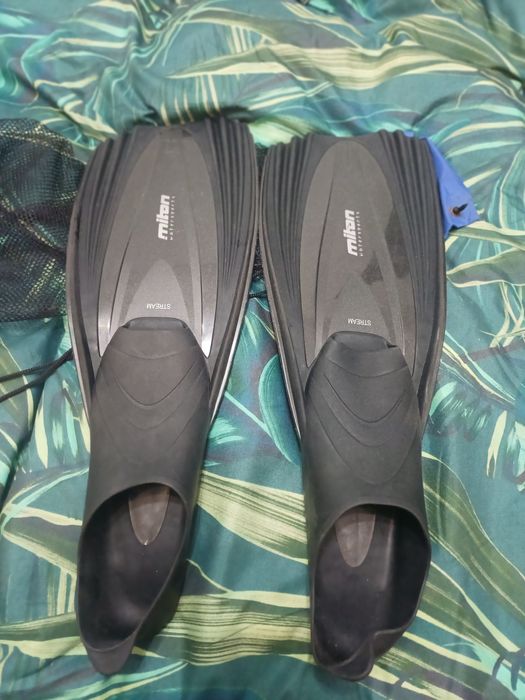 Vand labe de înot Milton mărimea 38-39 M