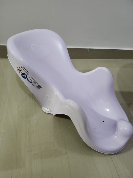 Cadă bebe cu suport și termometru
