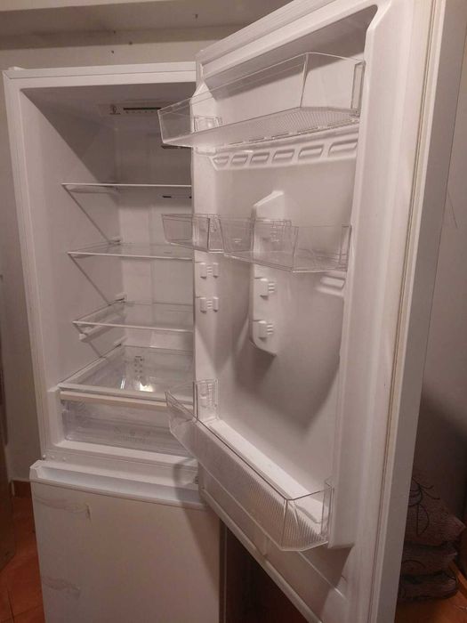 Combina frigorifica VORTEX VK31NWH01M, NO FROST