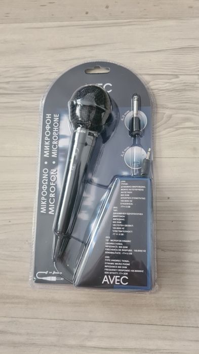 Microfon dinamic AVEC cu adaptor 3.5mm, cablu 2m, frecvență 100-8000Hz