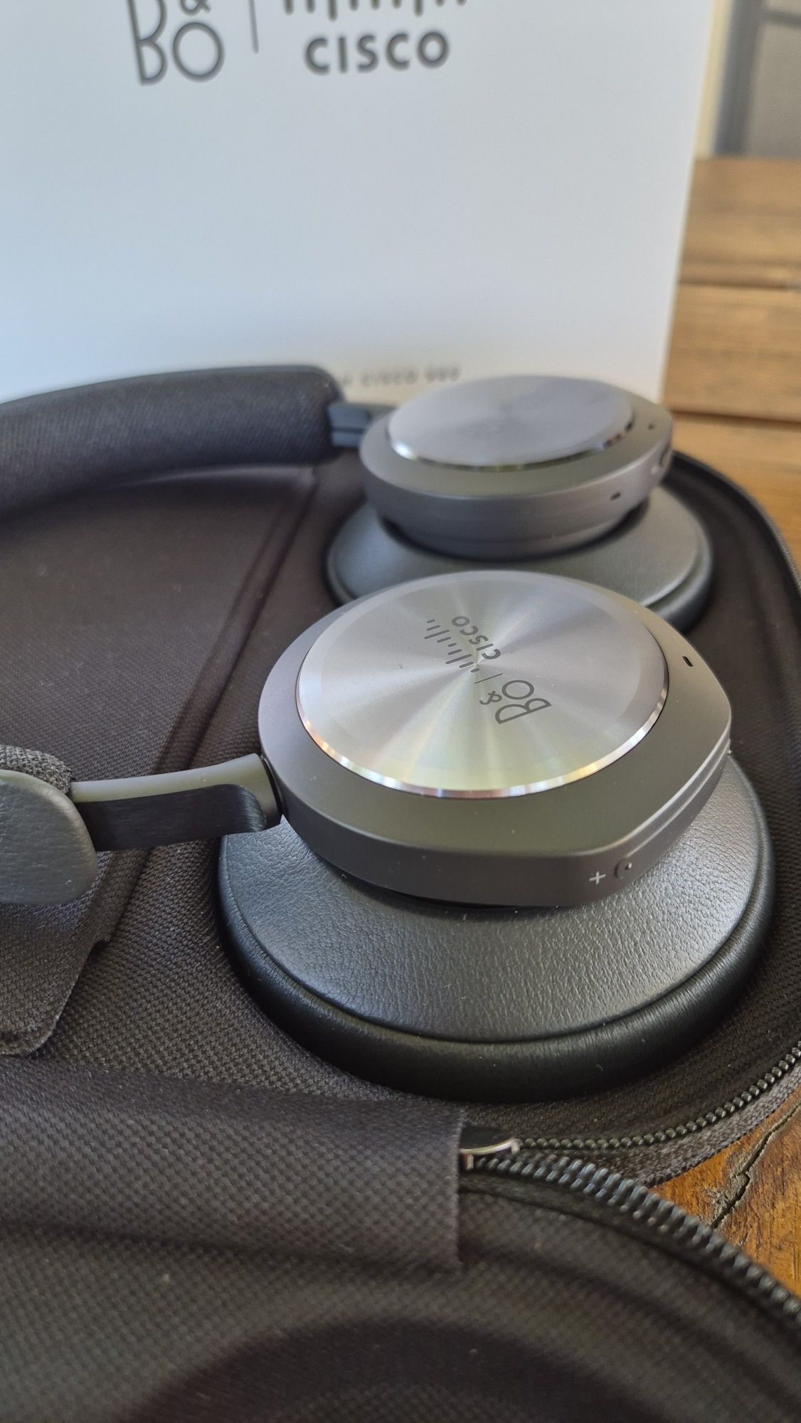 Casti Bang & Olufsen Cisco 980
