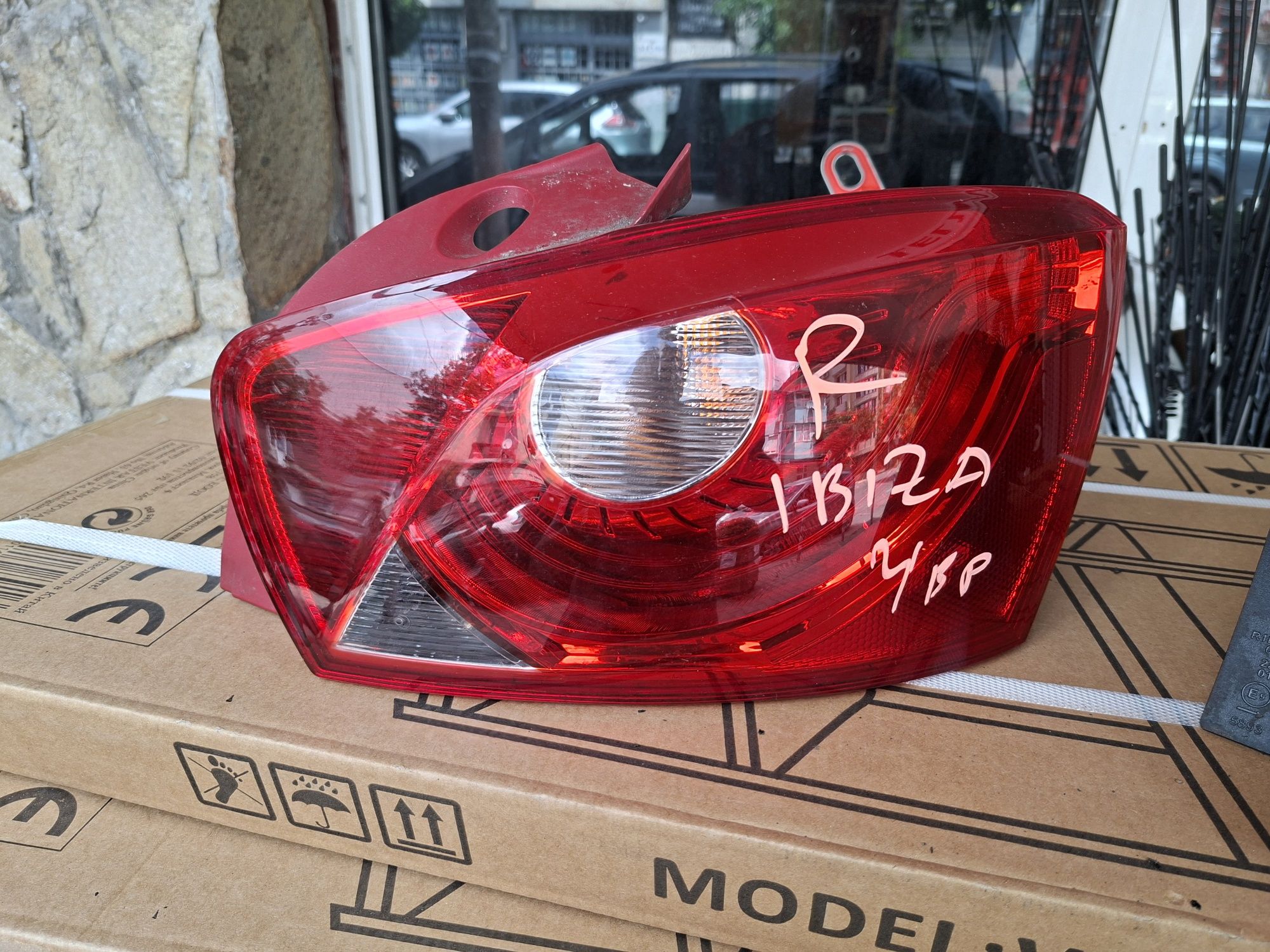 Оригинален стоп за Seat Ibiza 08/15 4вр. Десен