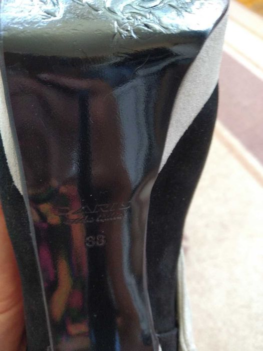 Нови велурени боти, 38 номер