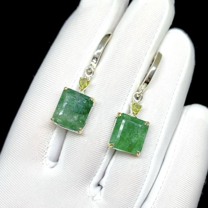 Серьги с натуральными Изумрудами. Эксклюзив