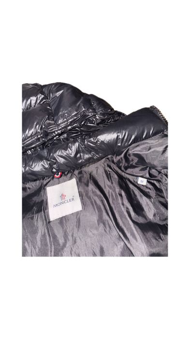 Vand Geaca Moncler Maya
