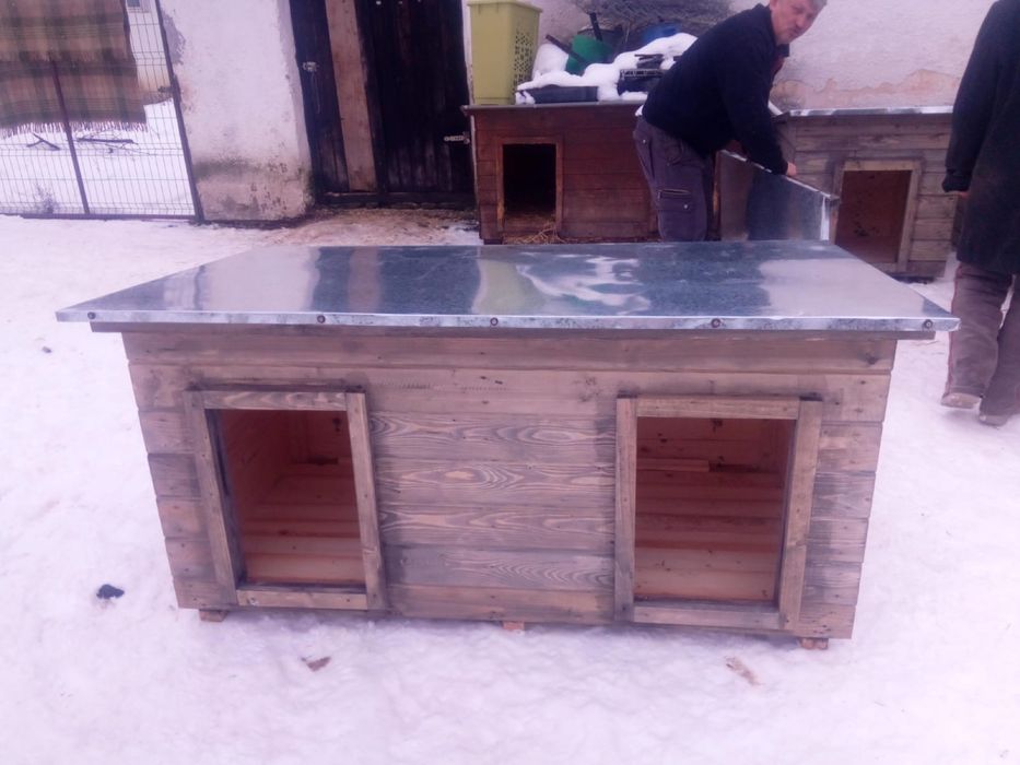 Custi de caini pentru padocuri de caini si adaposturi