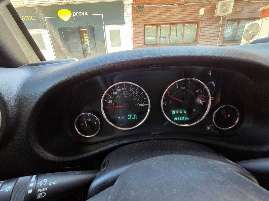 Jeep Wrangler JK Rubicon 2.8 CRD 2015 Automat 3 Uși Revizie Majoră LED