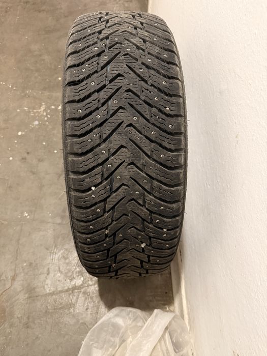 Зимняя шипованная резина