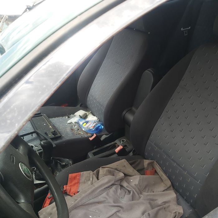 Шкода Октавия 1.9 TDI  110 к.с