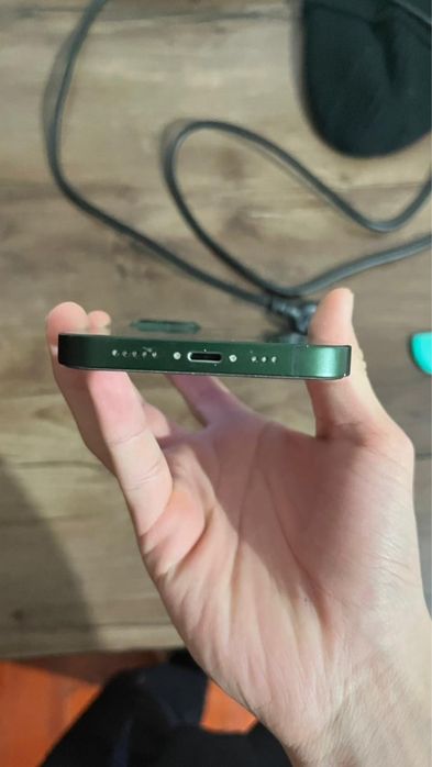 Айфон 13 обмен на  13 про или 12 про макс только баш на баш