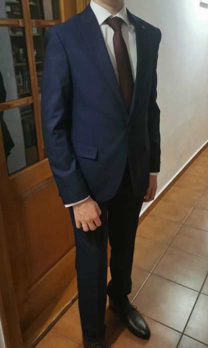 Costum baieti 15 ani marimea 46 bleumarin