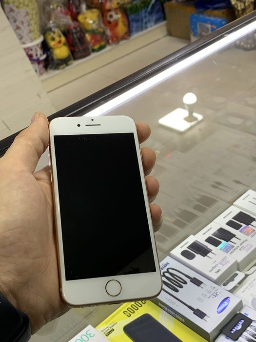 Iphone 8 64/gb ideal