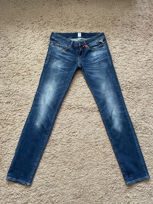 Дамски дънки Replay,носени. Ниска талия, размер 27 (отговаря на S)