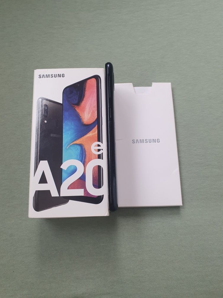 Samsung  A20e   Black   Full box