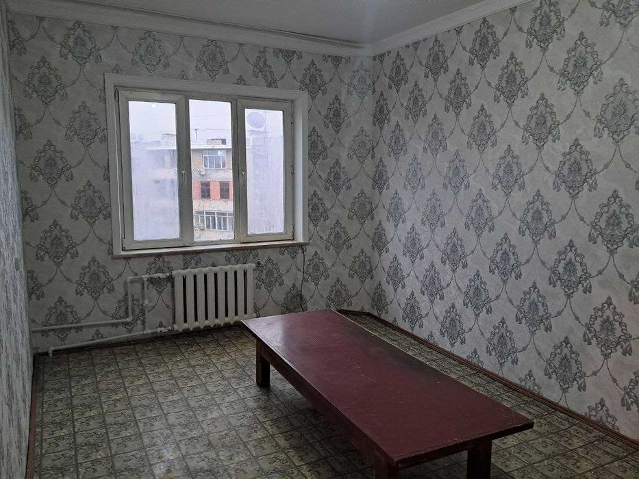 Продается  квартира Эко базар  Чимган 1/5/5 №Г3