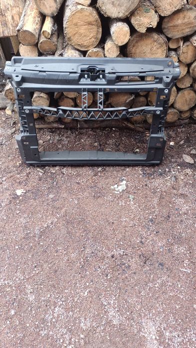 Продам телевизор новый на поло так же подходит Шкода рапид