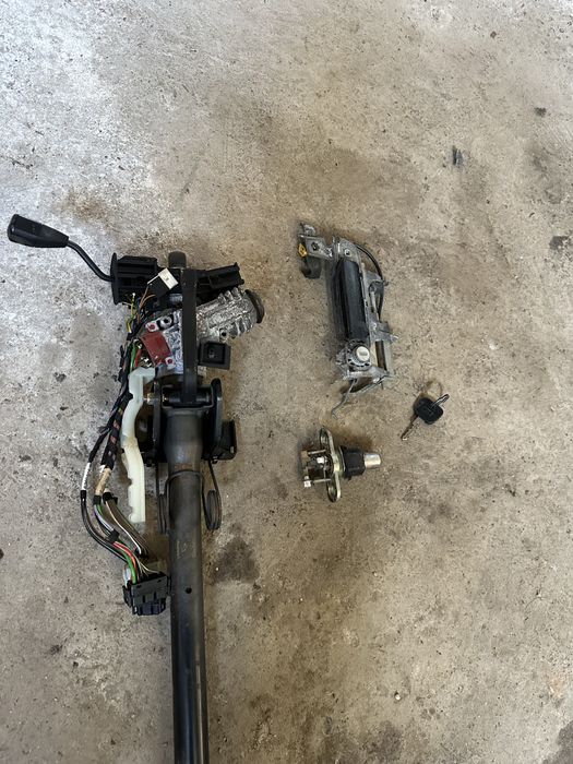 Portbagaj cu stop bmw e36 cabrio / interior crem / trusa scule bmw e36