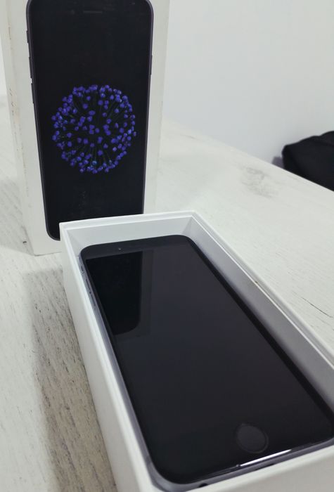 IPhone  6 space gray