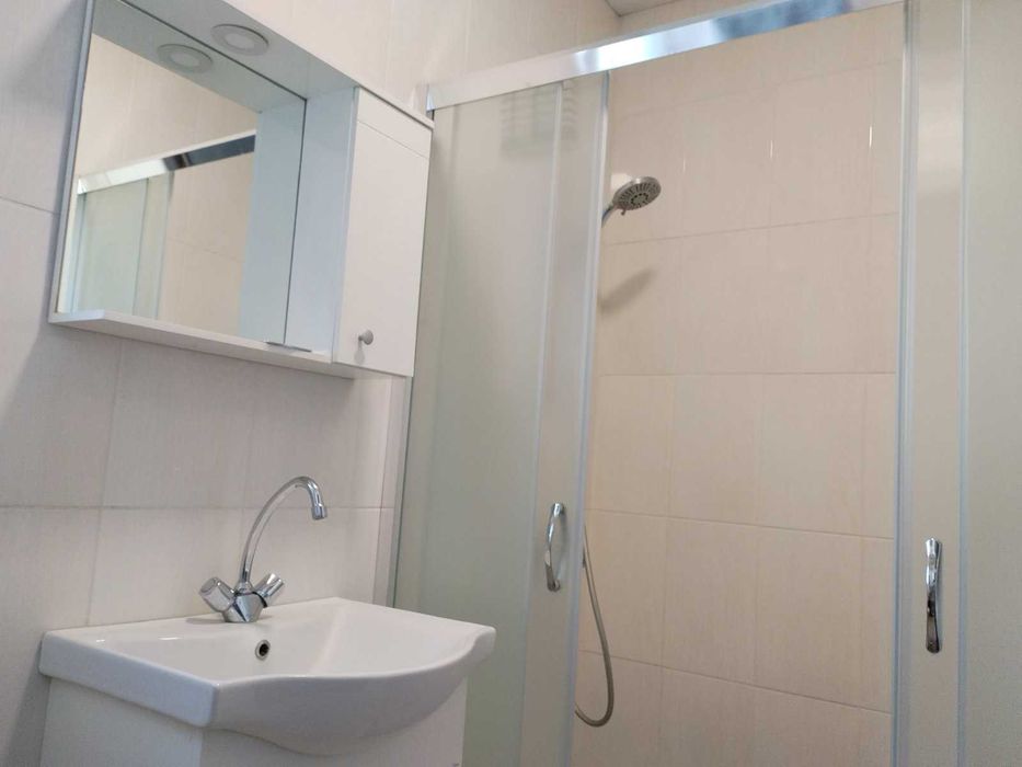 Отдавам къща под наем в с. Кичево